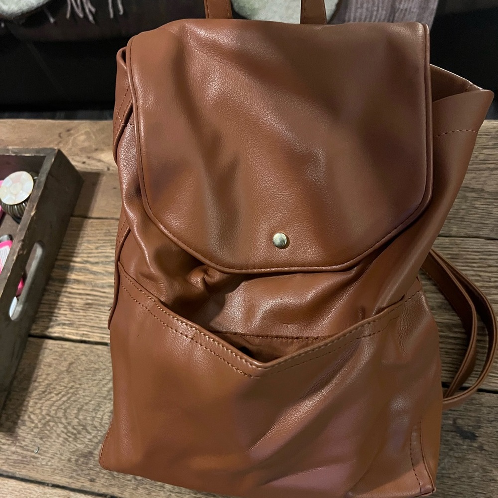 perfect for any occasion. lightweight, adjustable straps.